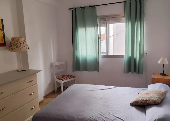 Vacacional Paseo Maritimo * 에스테포나